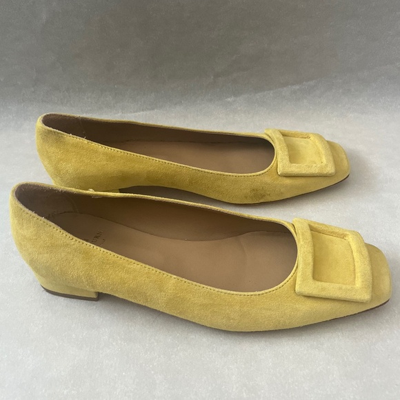Ann Mashburn Chic Suede Buckle Cushioned Casual Shoe Flats in Citron Yellow 7.5 - Picture 9 of 13